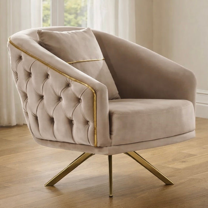 Calcutta Arm chair in plush velvet