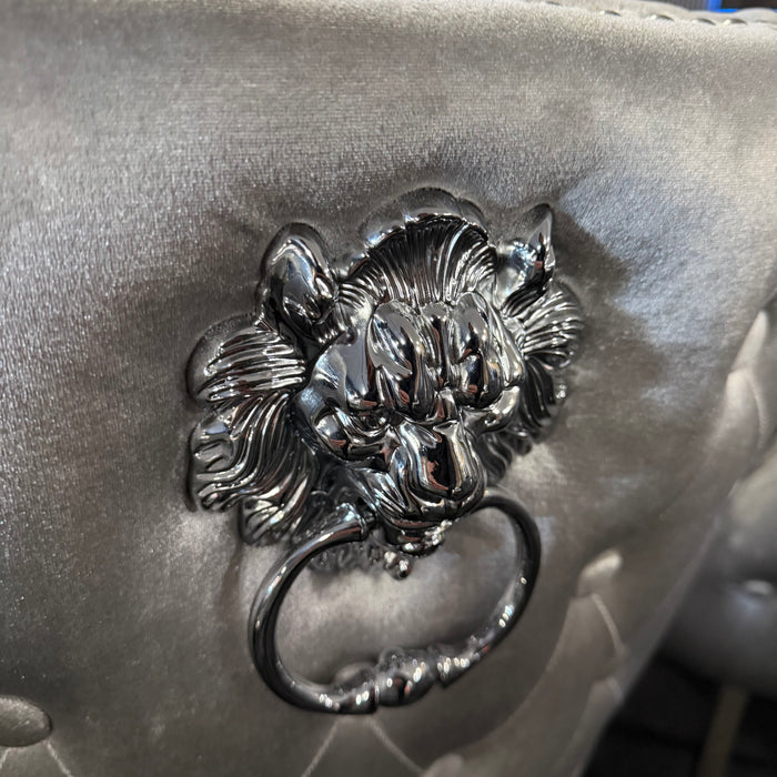 Louis marble 130Cm Round Dining Set With 4 Lewis Button Back Lion Chairs