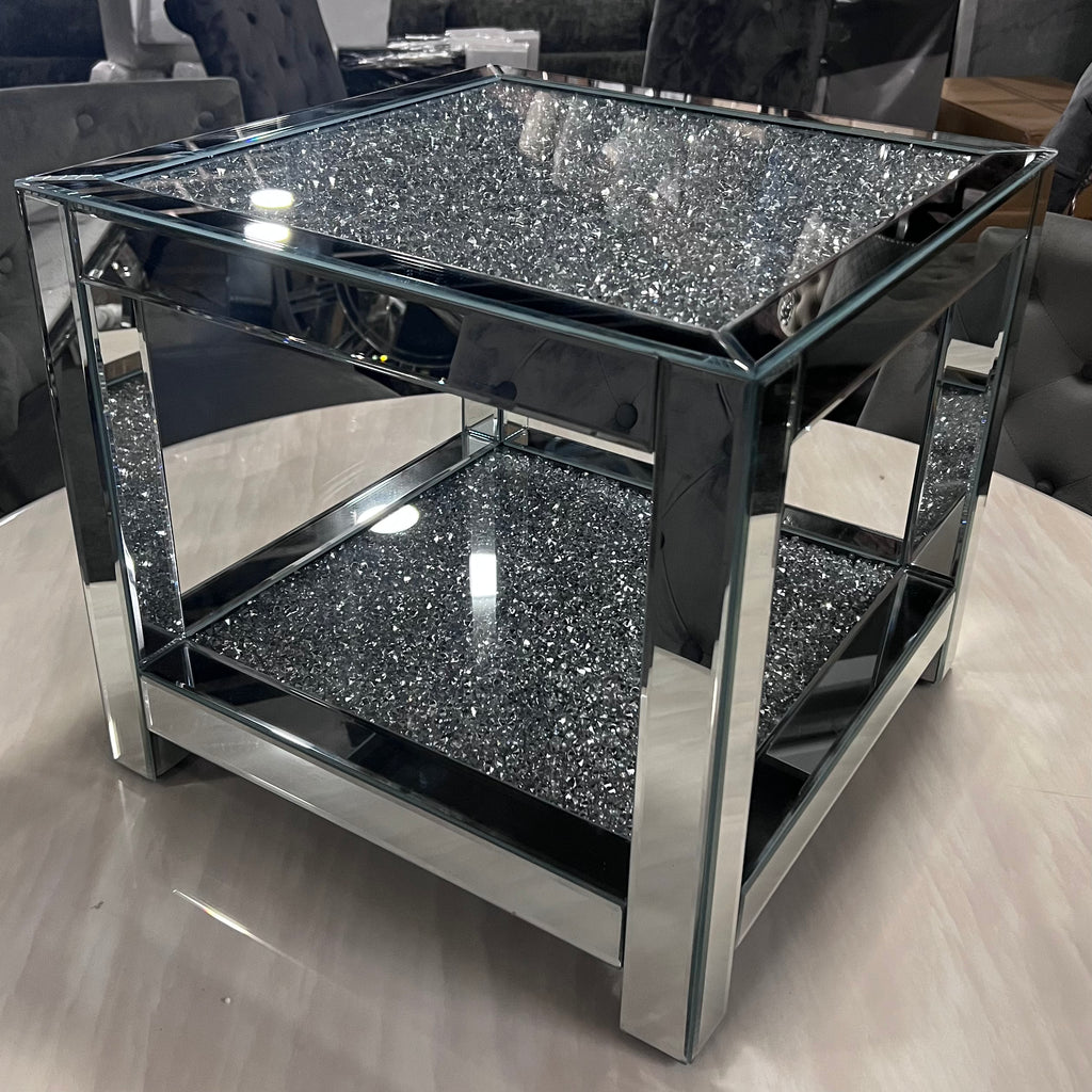 Crushed diamond mirrored lamp table